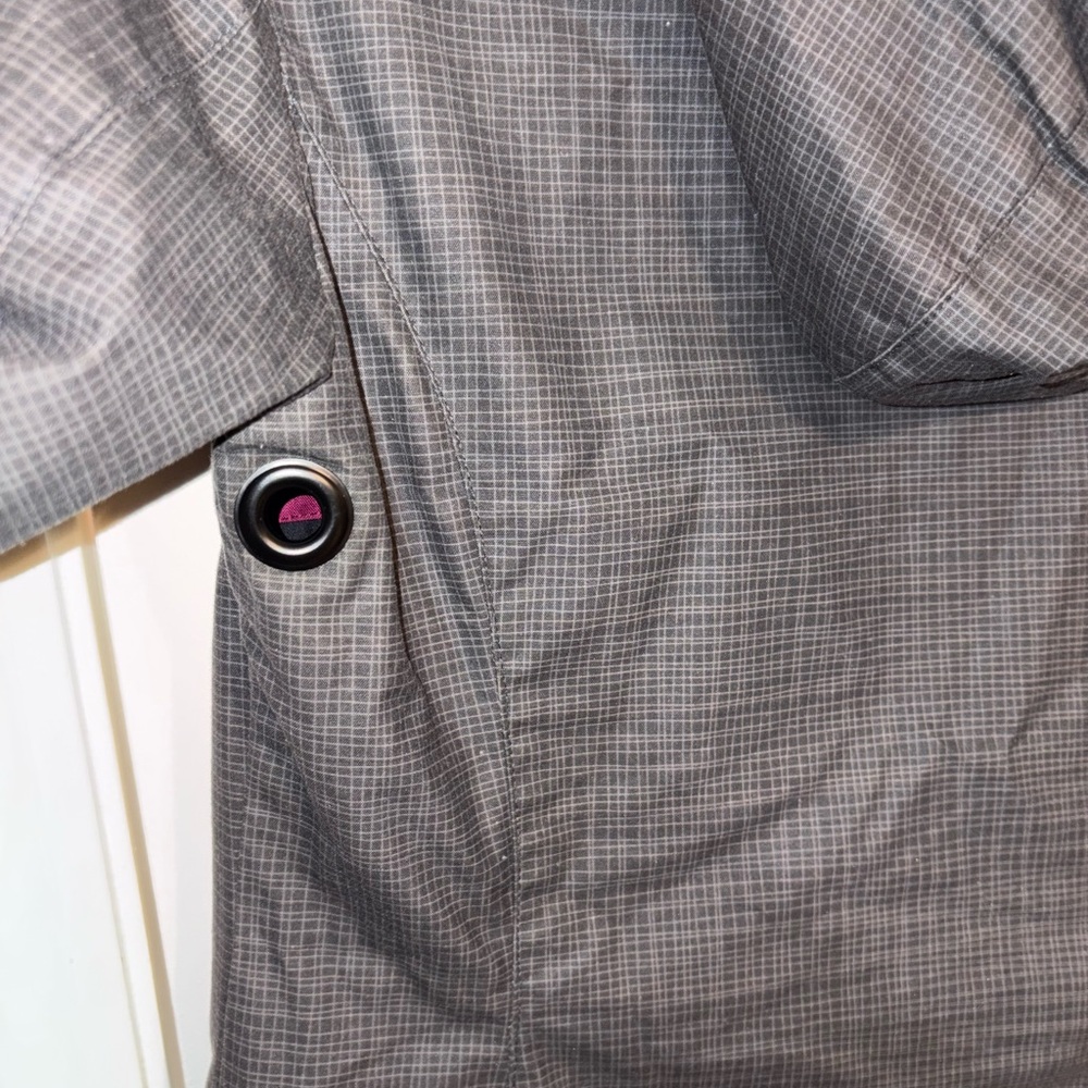 Feller Seattle Women’s XS Raincoat Trench Gray Plaid Hooded - Picture 11 of 15